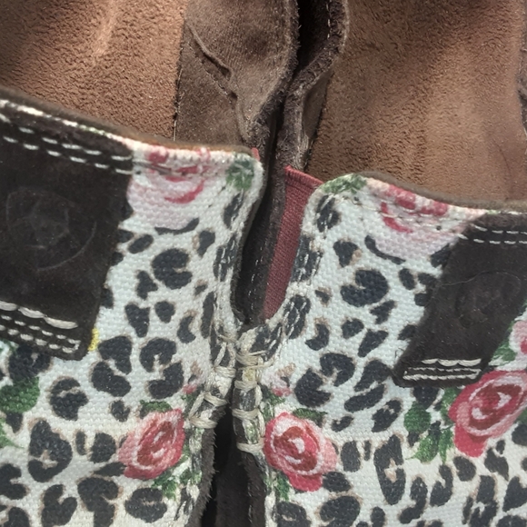 Ariat Shoes - Picture 10 of 12